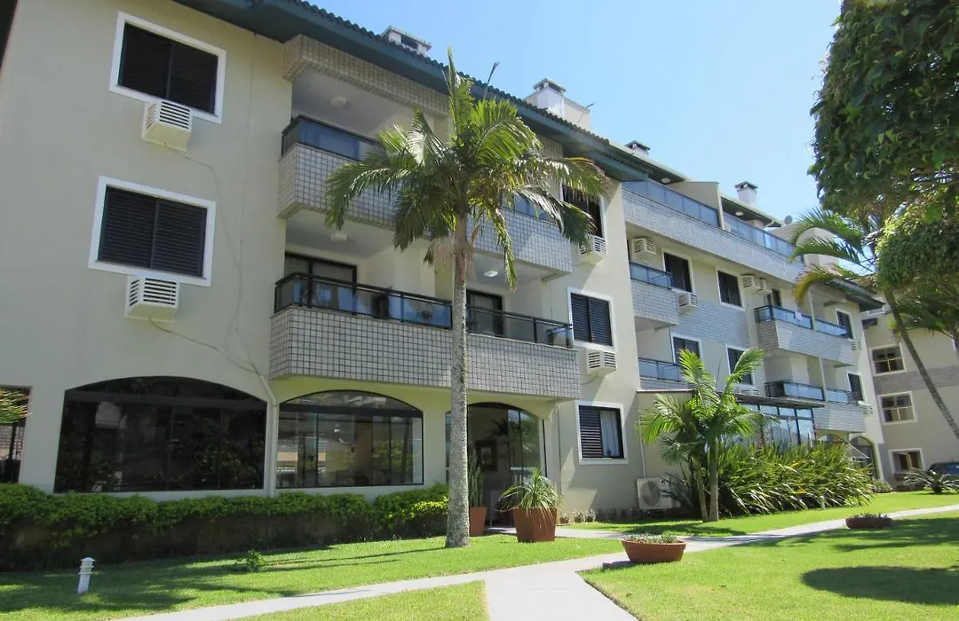 Entremares Residence-1