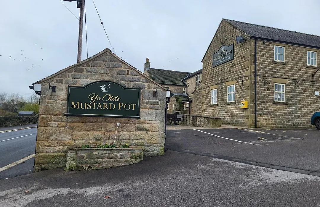 Ye Olde Mustard Pot-1