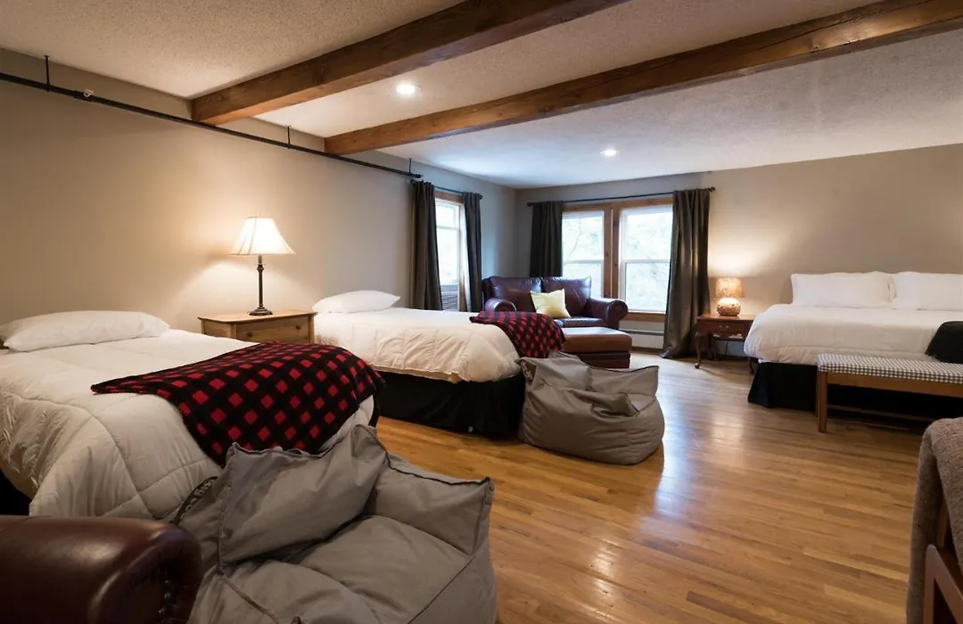 The Lodge At Pleasant Point-1