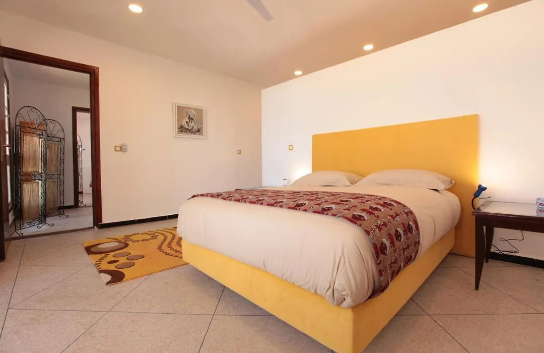 La Maison Jaune Dakhla Maison D'Hotes-1