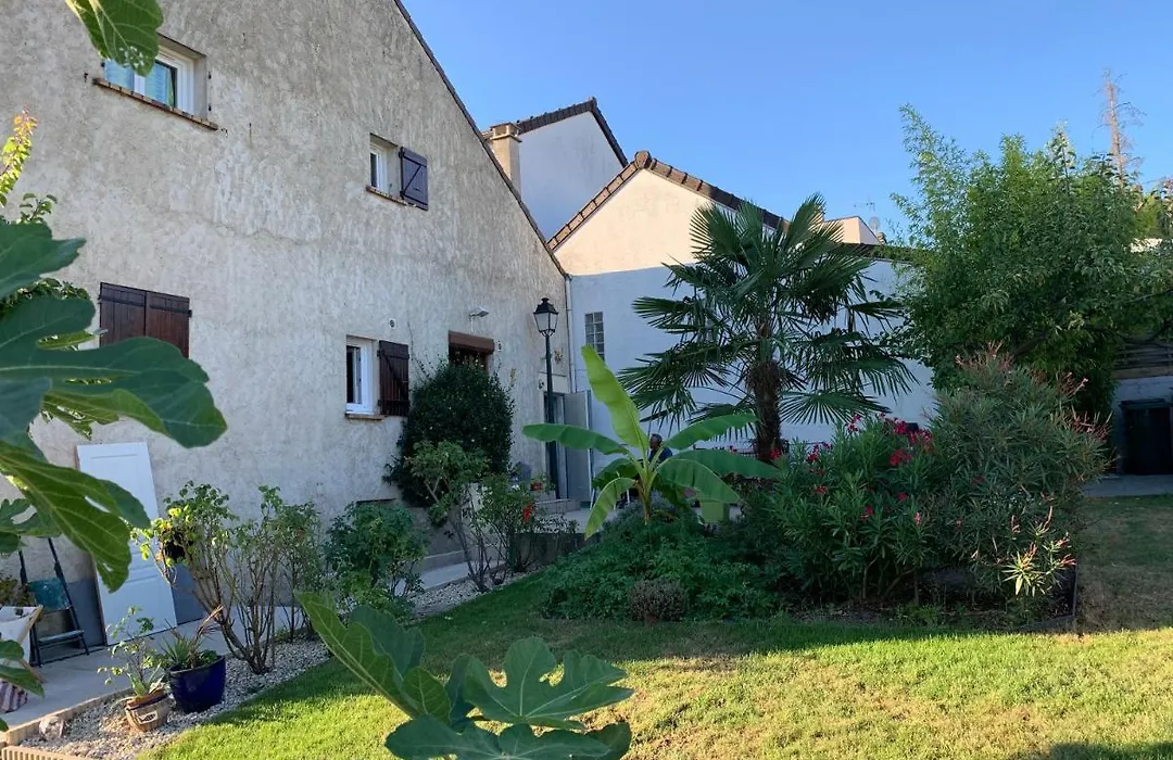 La maison parisienne&jardin-1