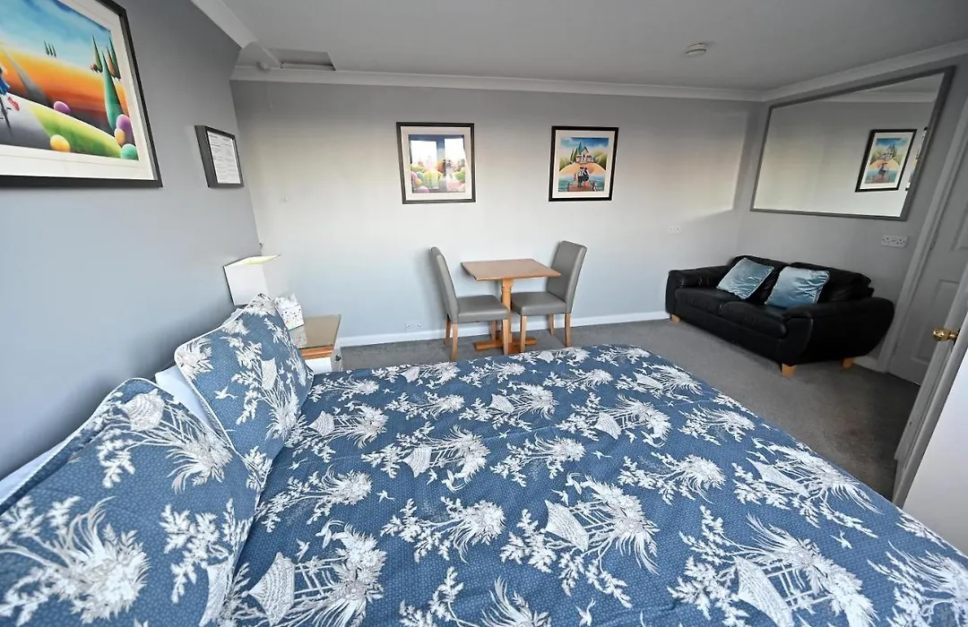 Avoncot Guest House-1