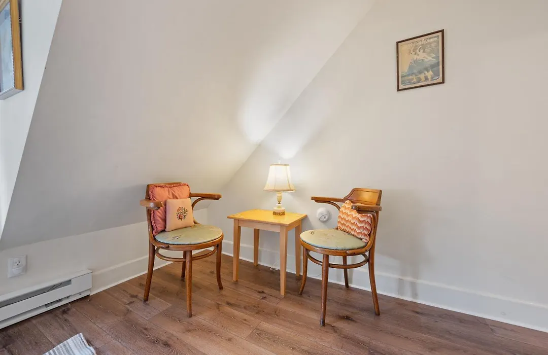 Brook Farm Inn-1