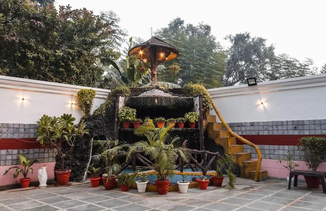 Prayag Inn-1