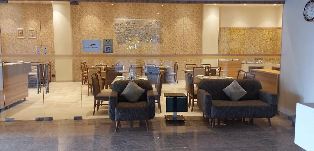 Click Hotel Bhuj-1