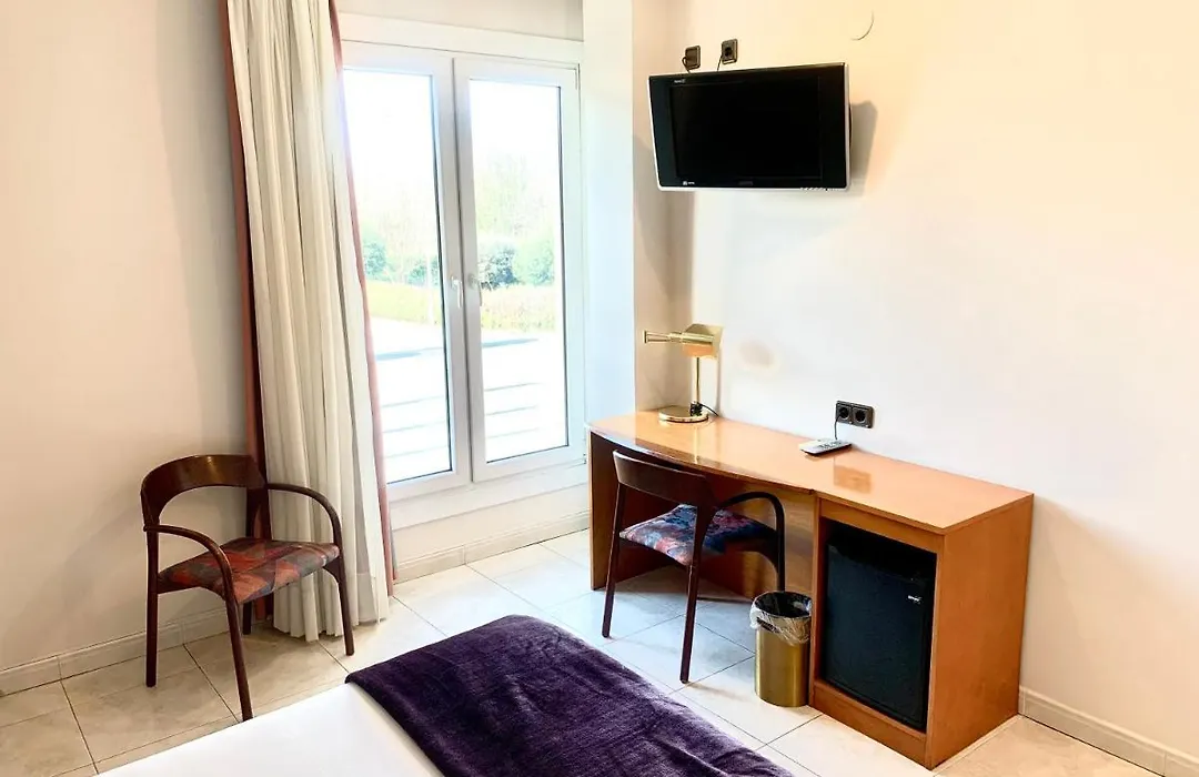 Hotel Arumí-1