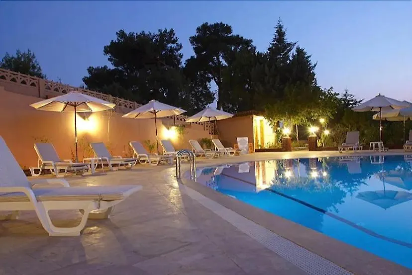 Boncuklu Otel-1