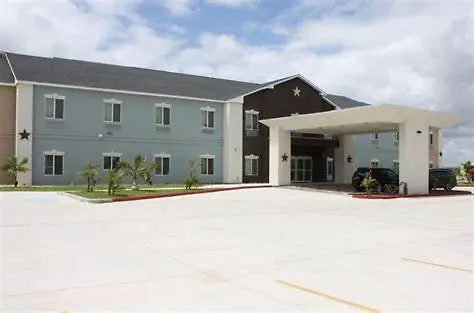 La Plaza Inn And Suites - Freer Tx-1