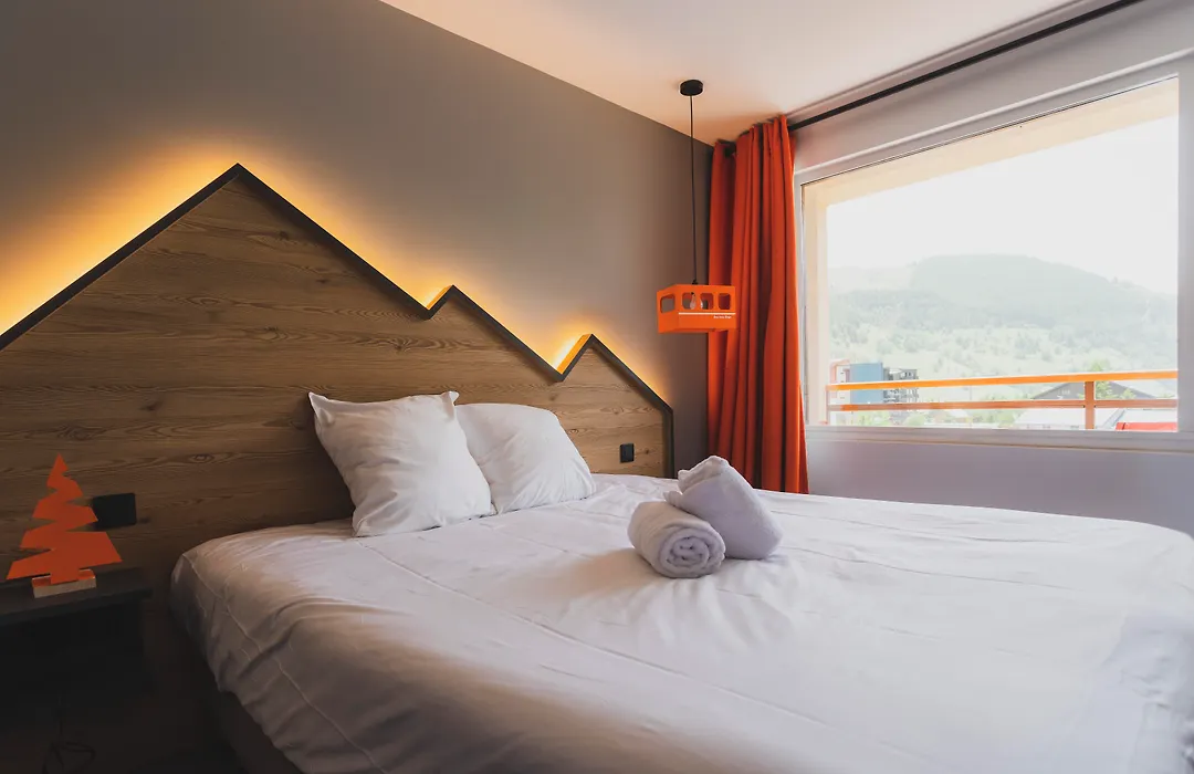 Hotel Base Camp Lodge - Les 2 Alpes-1