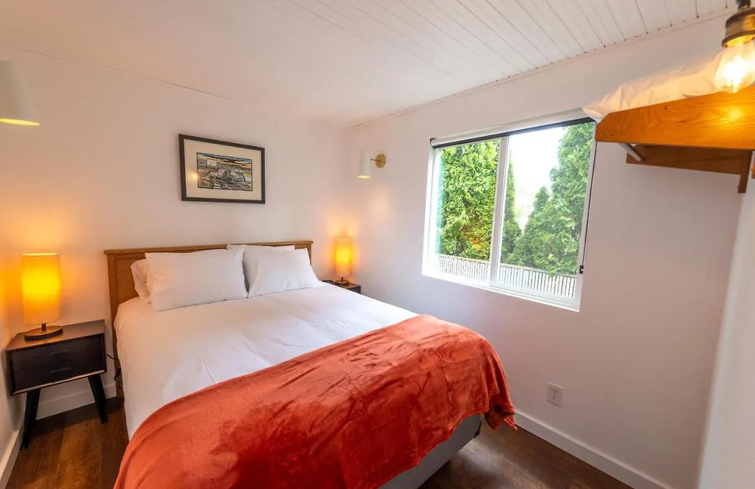 The Seaview Cottages-1