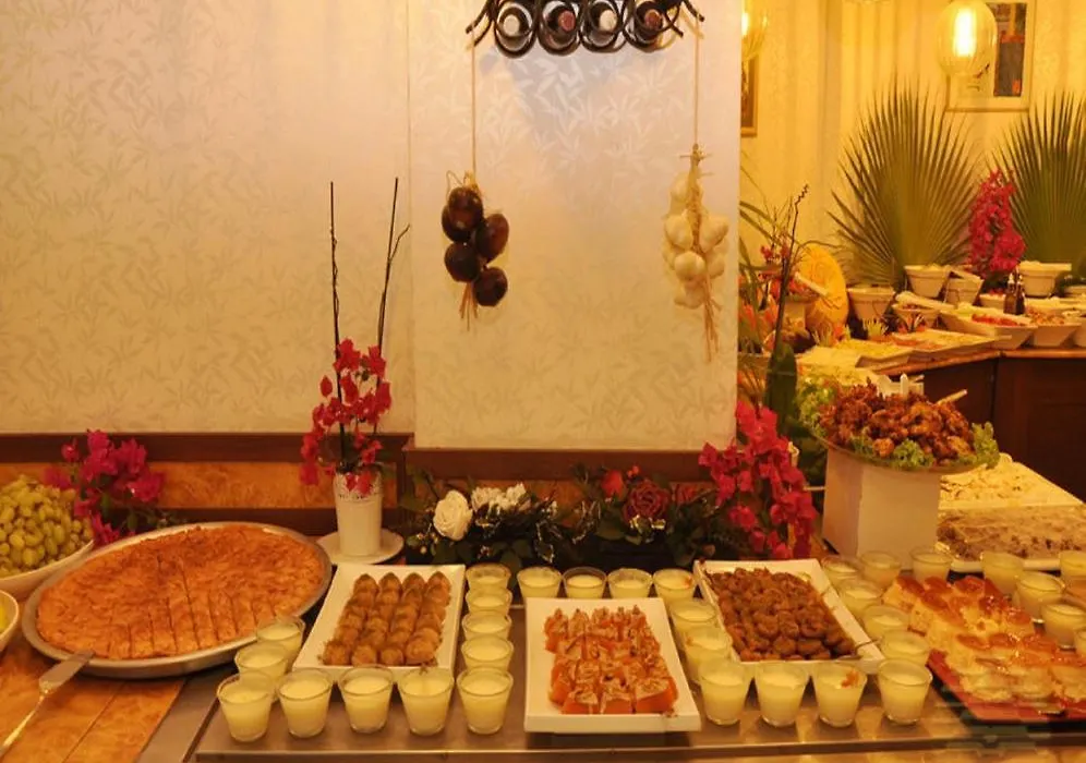 Azak Hotel-1