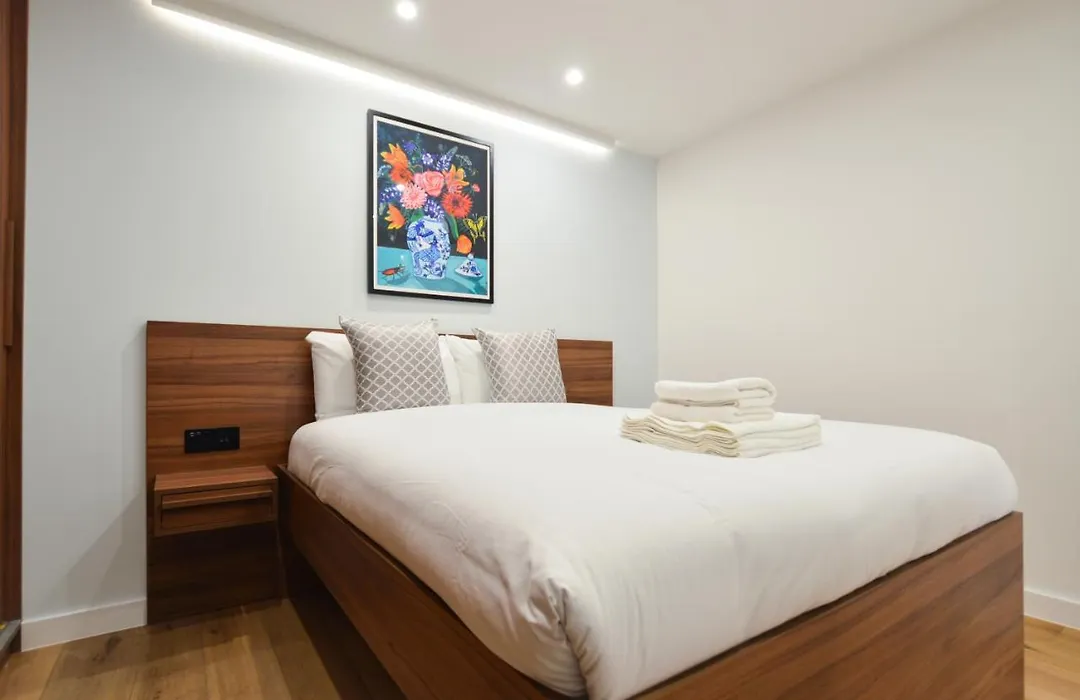 West Hampstead Serviced Apartments By Concept Apartments-1