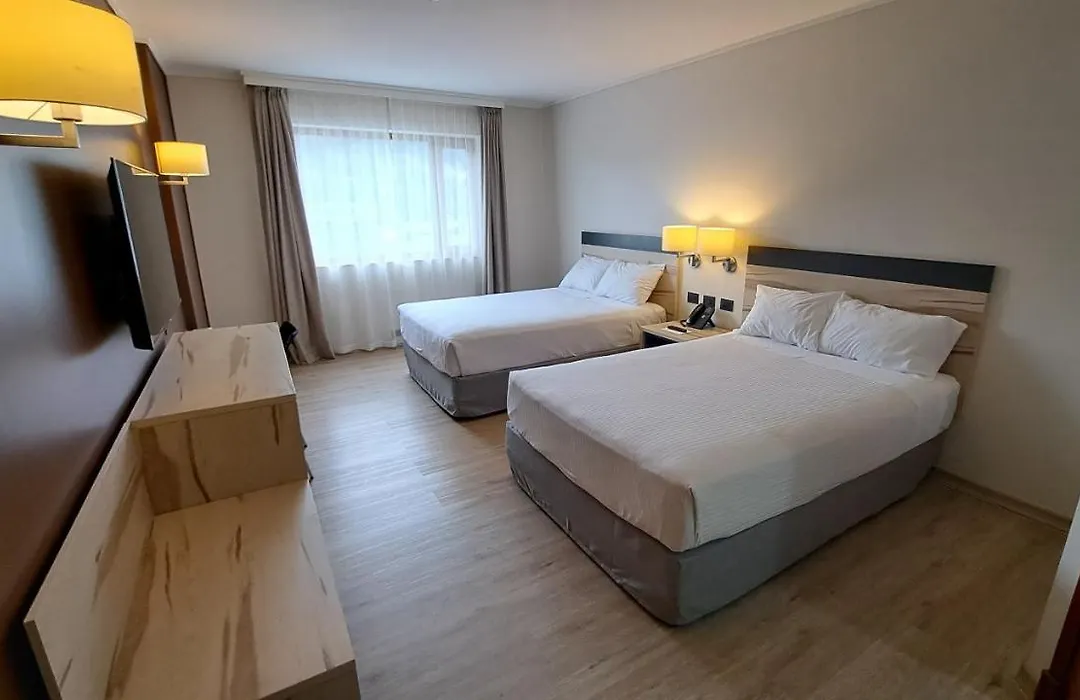 Hotel Diego De Almagro Castro-1