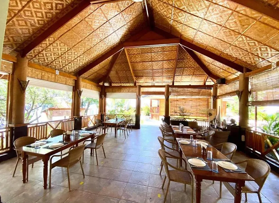 Magic Island Dive Resort-1