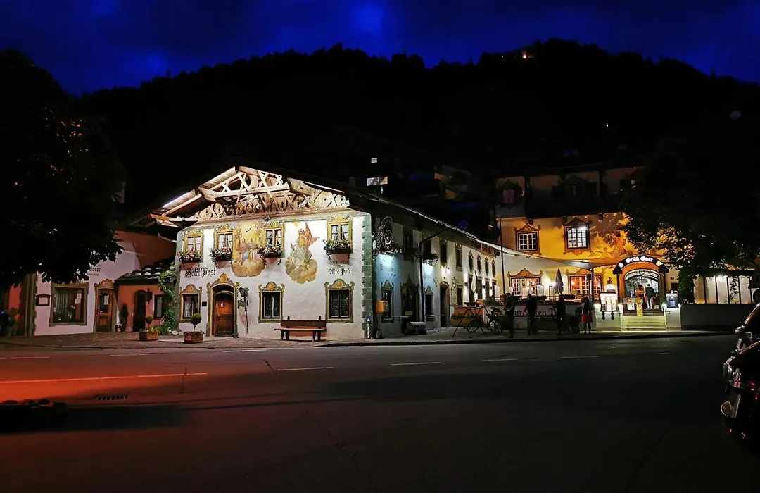 Gasthof&Hotel Zur Post-1