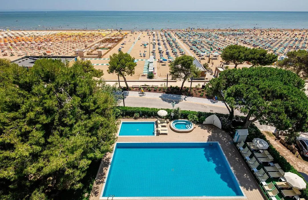 Hotel Atlantic-1