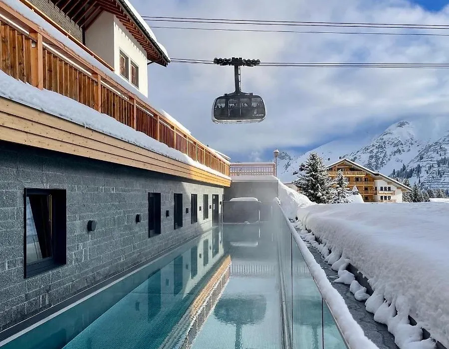 Hotel Petersboden-1