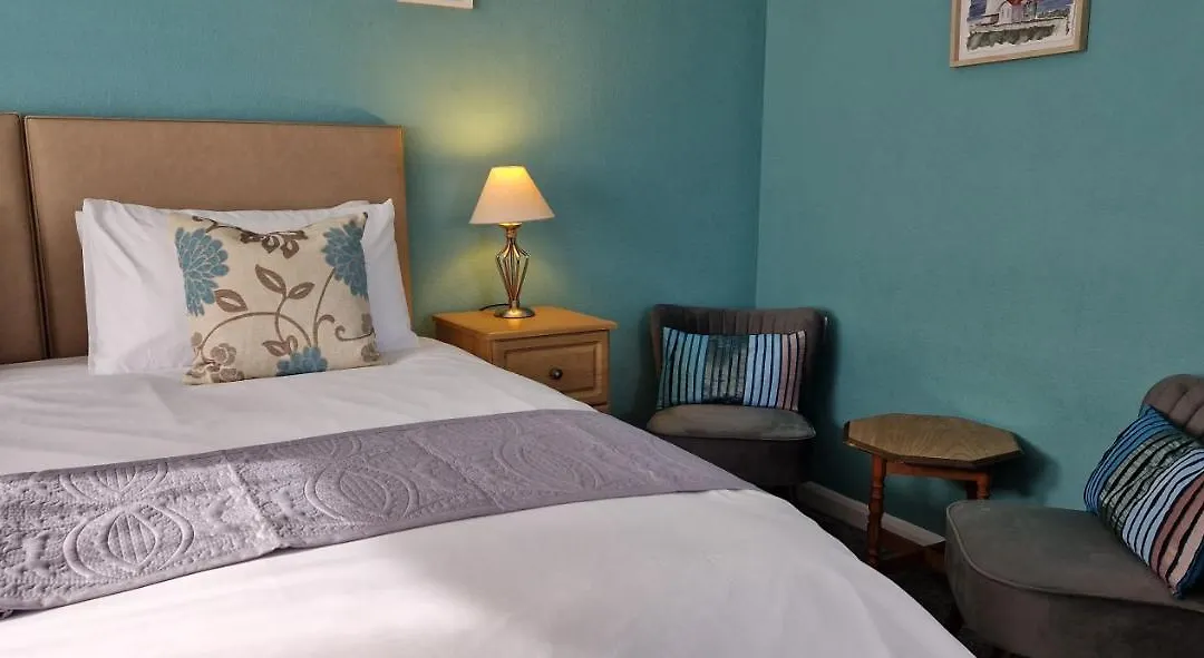 Churston Way Lodge Guest House-1