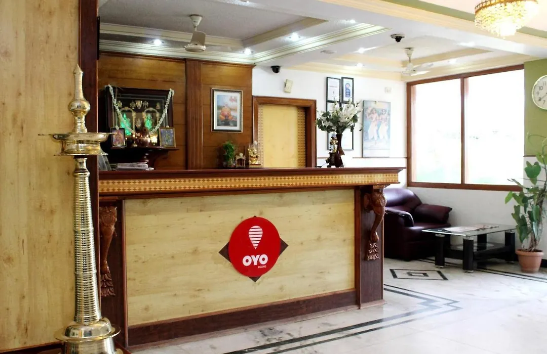 Oyo Hotel Ganga Sagar Near Sri Someshwara Swami Temple-1