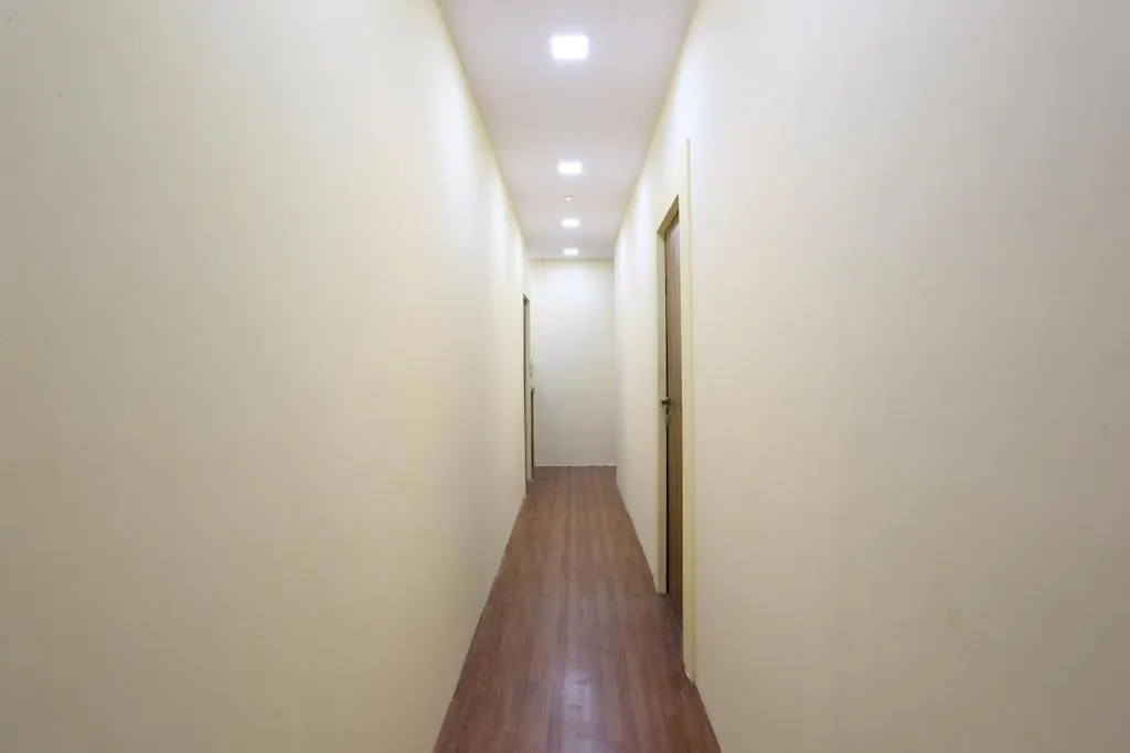 Hotel Crown Goregaon Mumbai-1