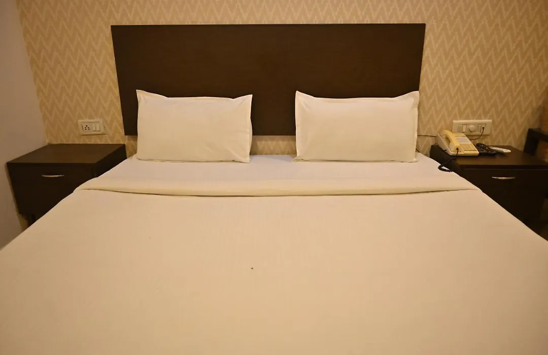 Regency Square Hotel-1