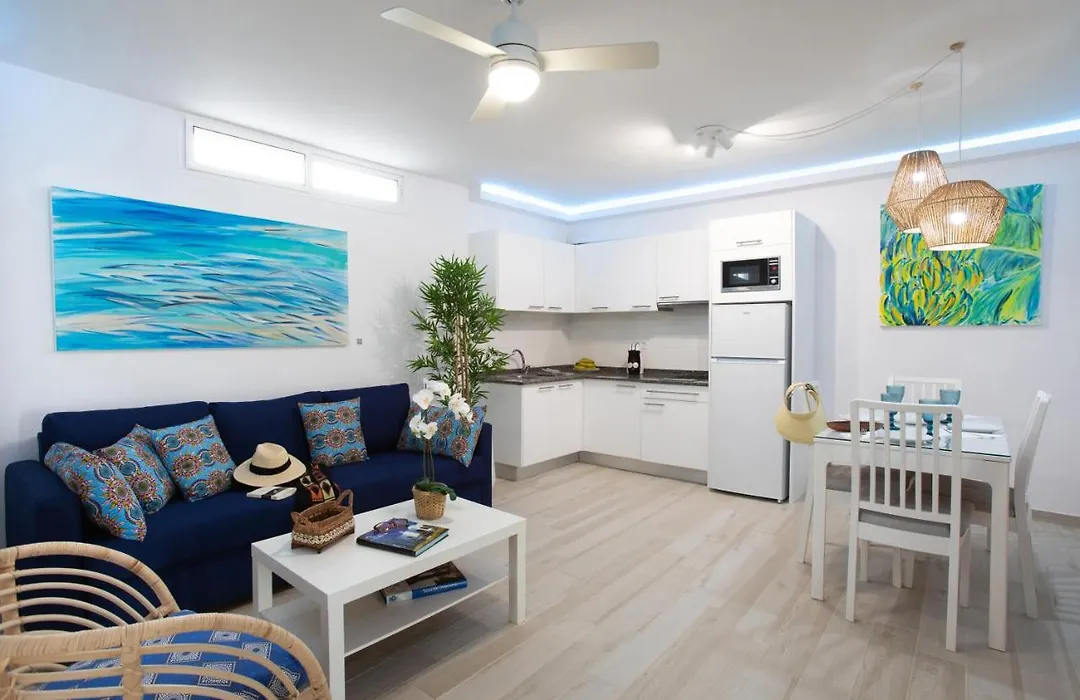 Altavista Apartahotel-Adults Only Over 14-1