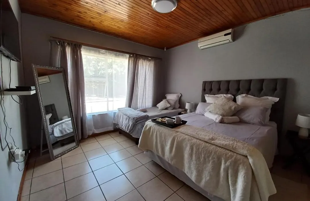Meyiwa Guest Palace-1