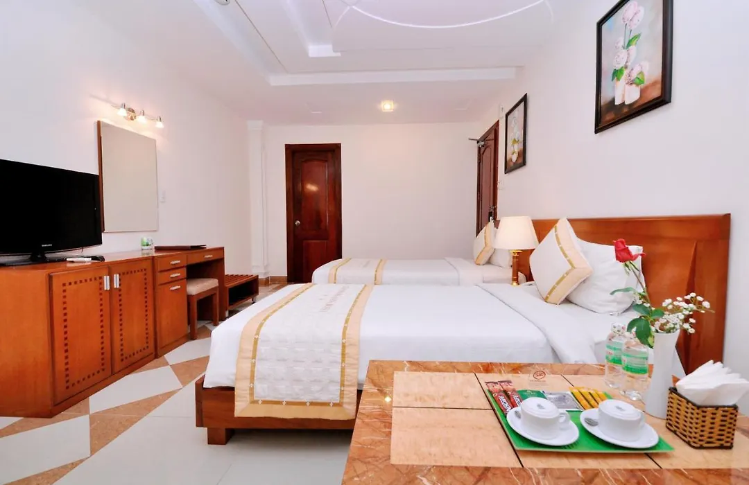 Tan Hoang Long Hotel-1