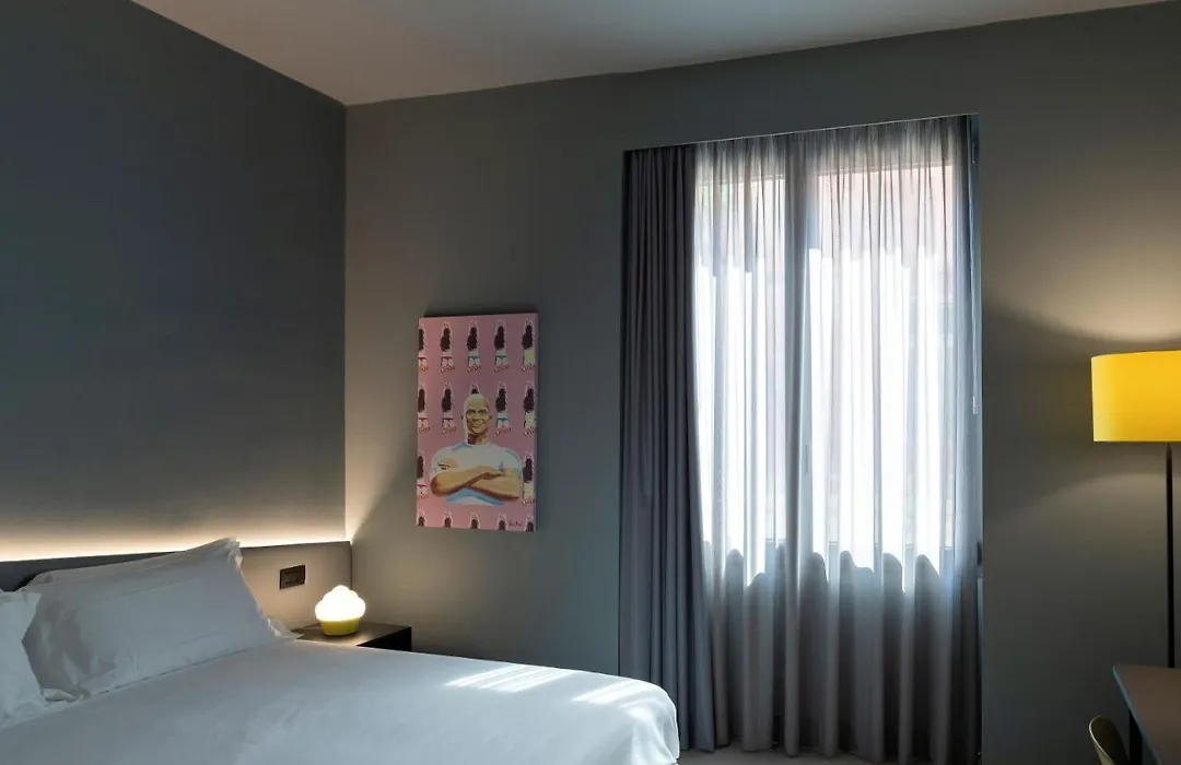 Arryvo Hotel-1