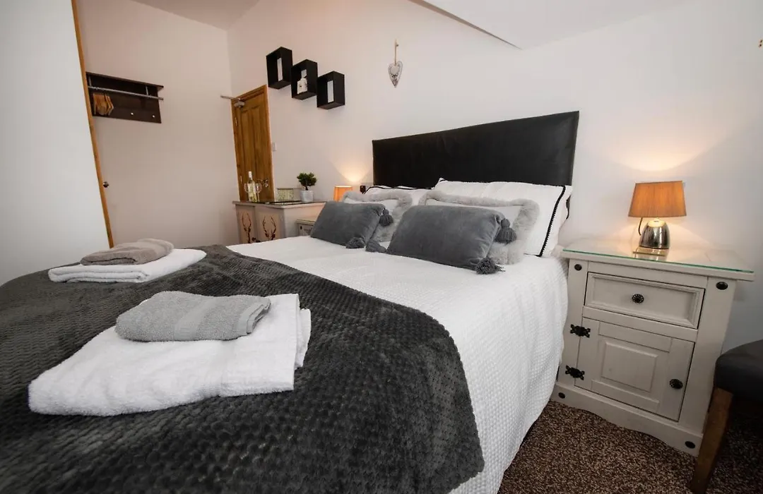 Ashford House-1