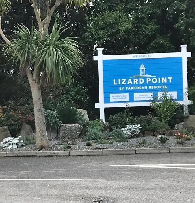 Lizard ,Mullion Holiday Caravan-1