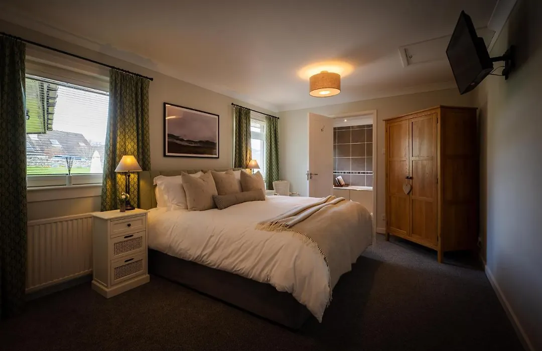 Balmridge House, Loch Ness, Bed & Breakfast-1