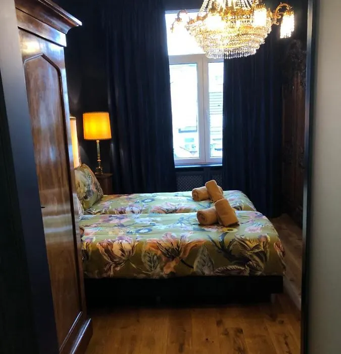 Sint Andries Suites-1