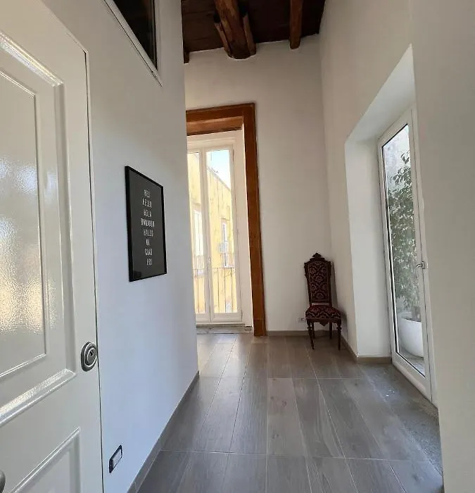 La Bella Vita Luxury Apartament And Travel Solution-1