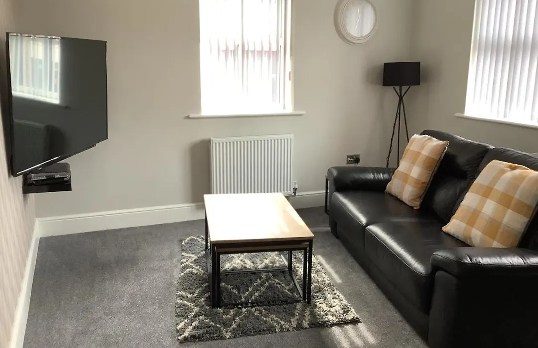 Jeffersons Hotel & Serviced Apartments (Adults Only)-1
