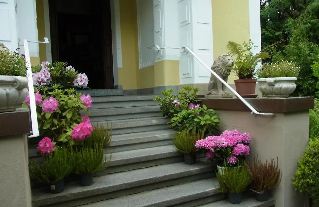Hotel Park Villa-1
