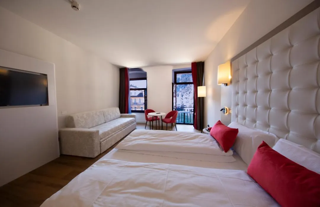 Hotel Centrale-1