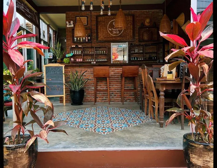 The Happy Bird B&B-1