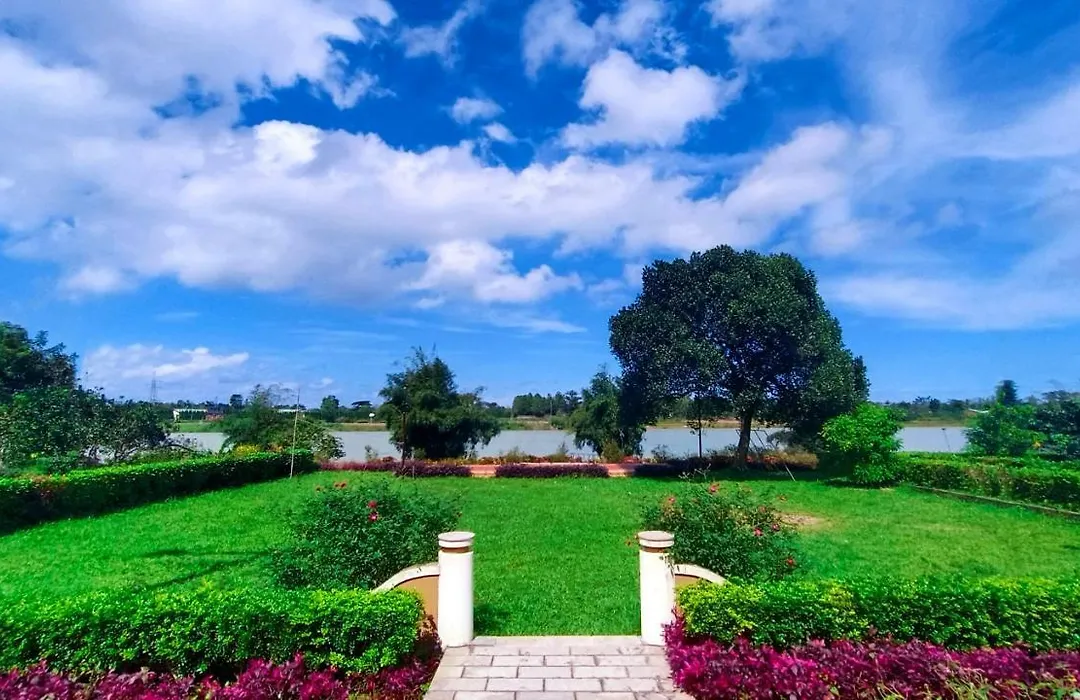 Hue Riverside Boutique Resort & Spa-1