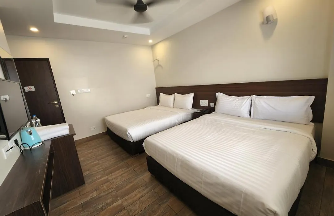 Hotel Park Krishna-1