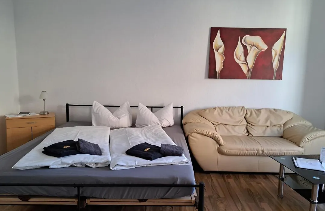 Apartment-Hotel Schillerplatz-1