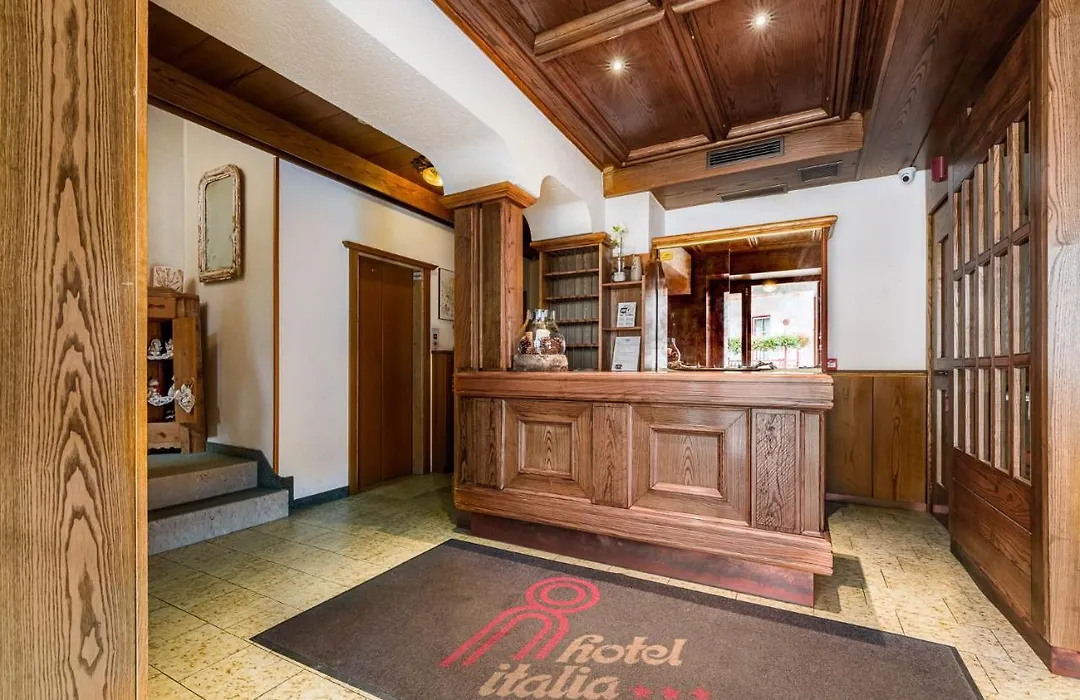 Hotel Italia-1