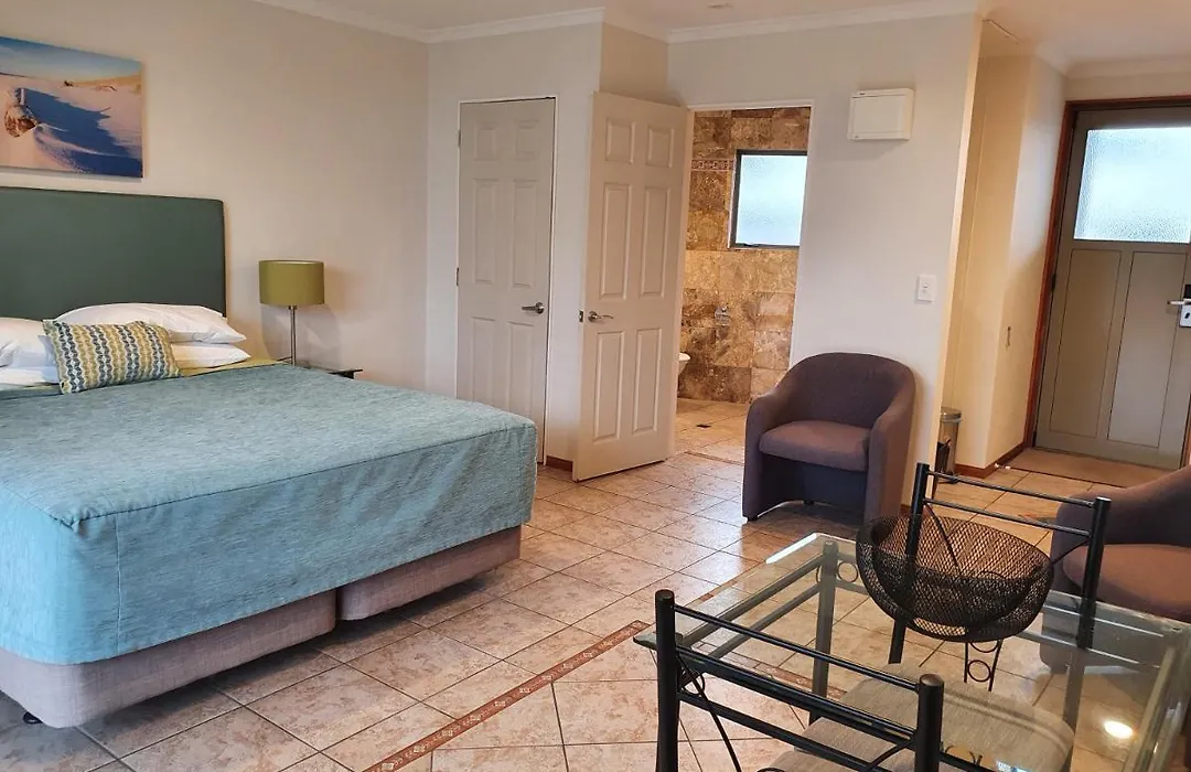 Breakers Motel-1