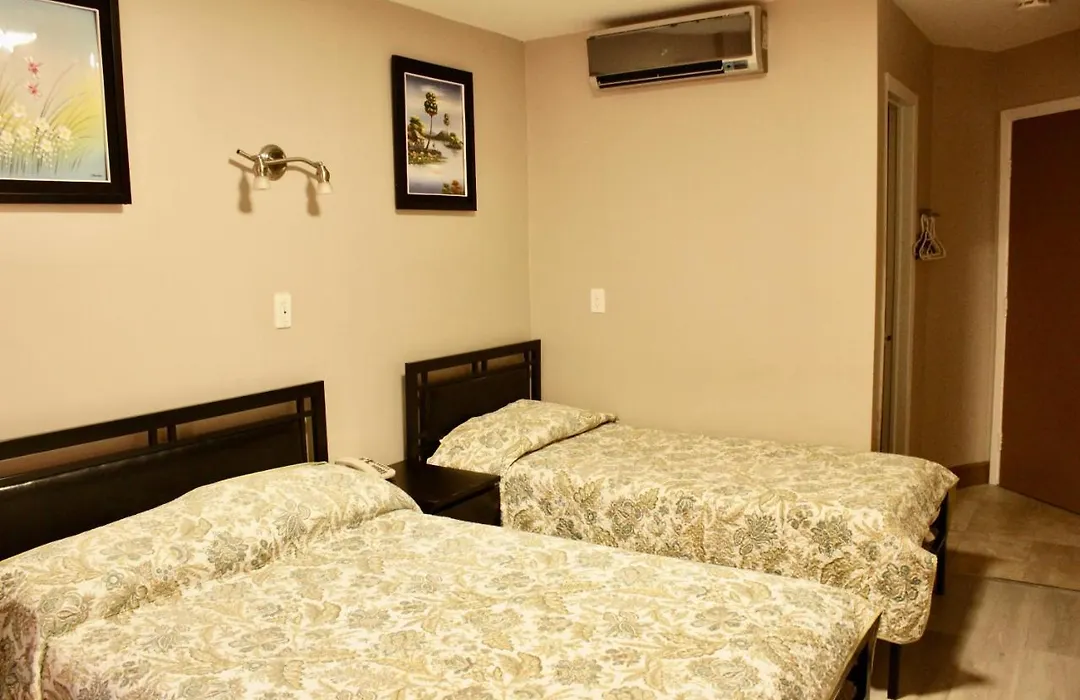 Hotel Victor-1
