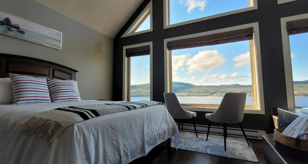 Coastal Lookout Suites-1