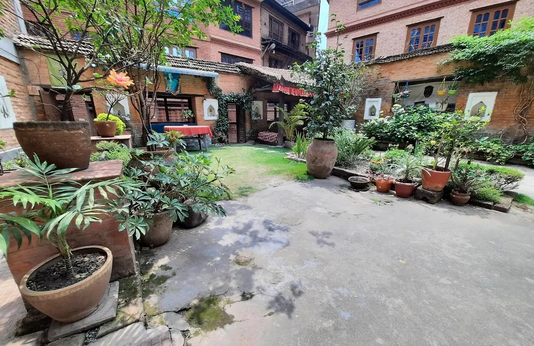 Pradhan House - Home Stay With Garden-1