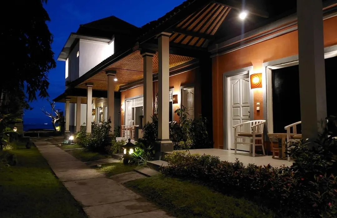 Utama Villas Beach Front Candidasa-1