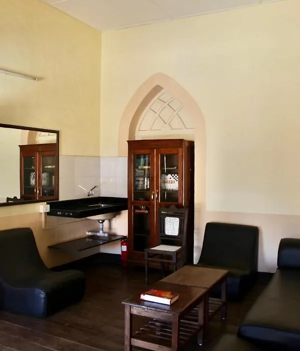 Royal Phoenix Inn - Heritage Stay In Fontainhas, Panjim-1