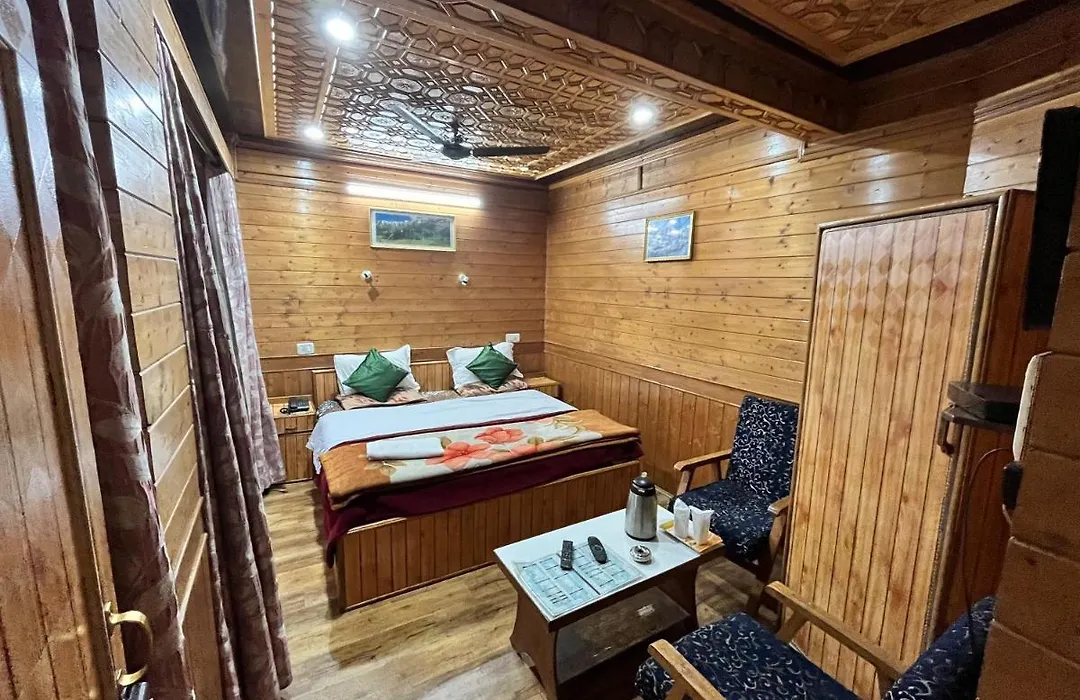 Sun N Shade Guest House-1