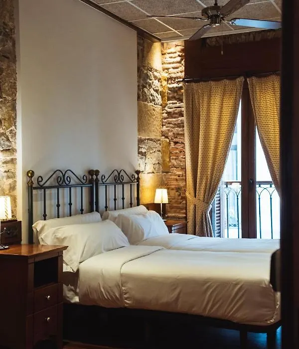 San Sebastian Dot Rooms-1
